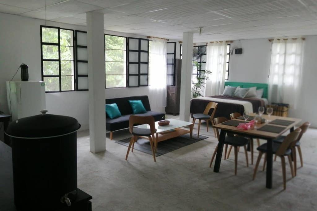 Apartamento Equipado Tipo Loft Appartamento El Remate Esterno foto